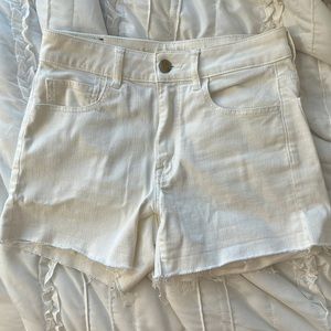 American eagle white jean shorts with stretch